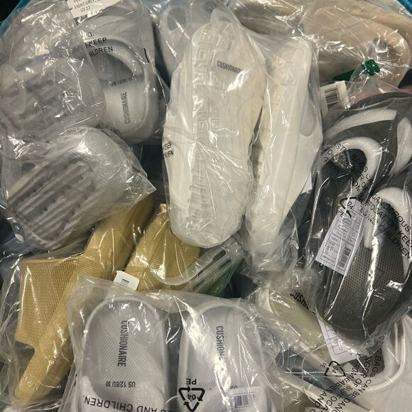 50 Pound Wholesale Lot Resellers:
New, Like New Condition, Sorted, Banded Pairs - Picture 4 of 15